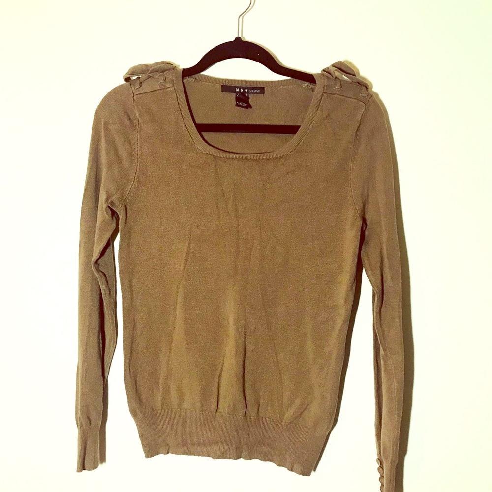 Long Sleeve Sweater 💪🏽